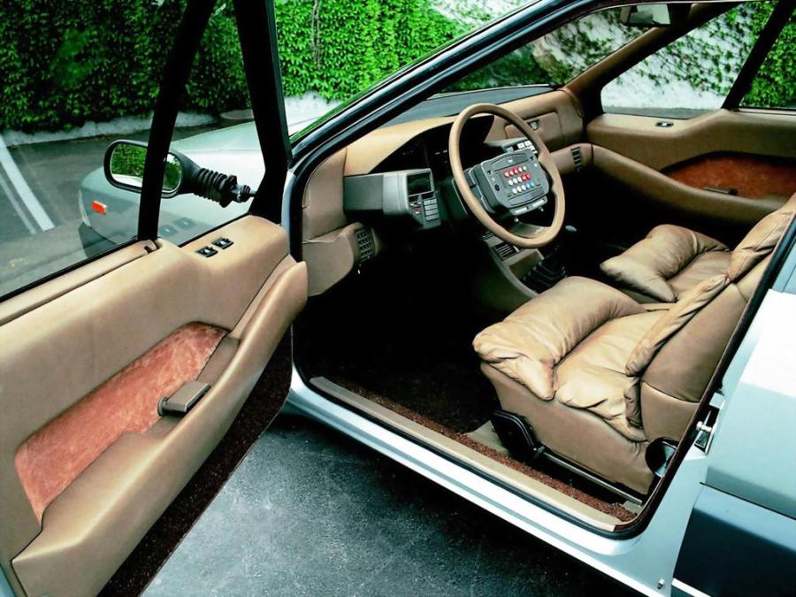  Lancia Orca Concept 1982 года  (фото 5 из 6)